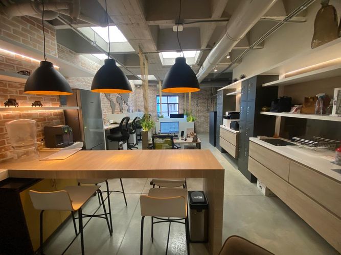 Oficina en arriendo en El Poblado, Medellín, 54 m² · foto 16 de 17
