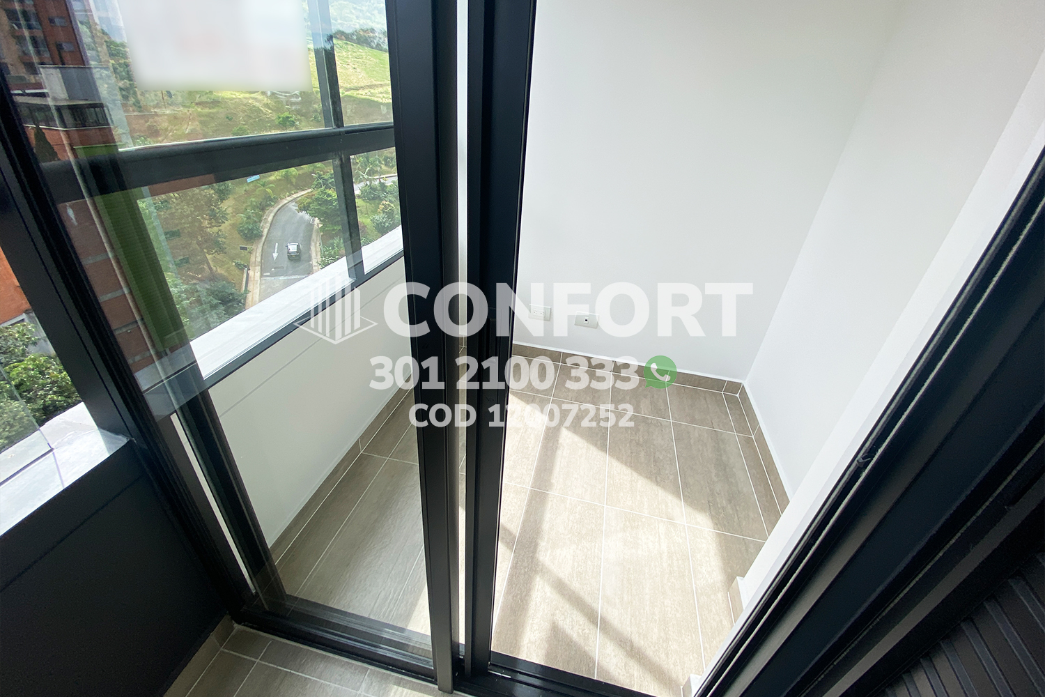 Apartamento en arriendo en Loma De Las Brujas, Envigado · foto 6 de 24