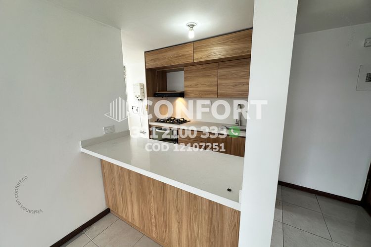 Apartamento de 4 alcobas en arriendo en Altos Del Poblado, Medellín, 115 m² · foto 8 de 24