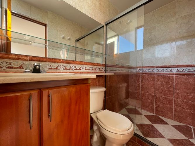 Apartamento de 4 alcobas en venta en Lorena, Medellín, 205 m² · foto 13 de 23