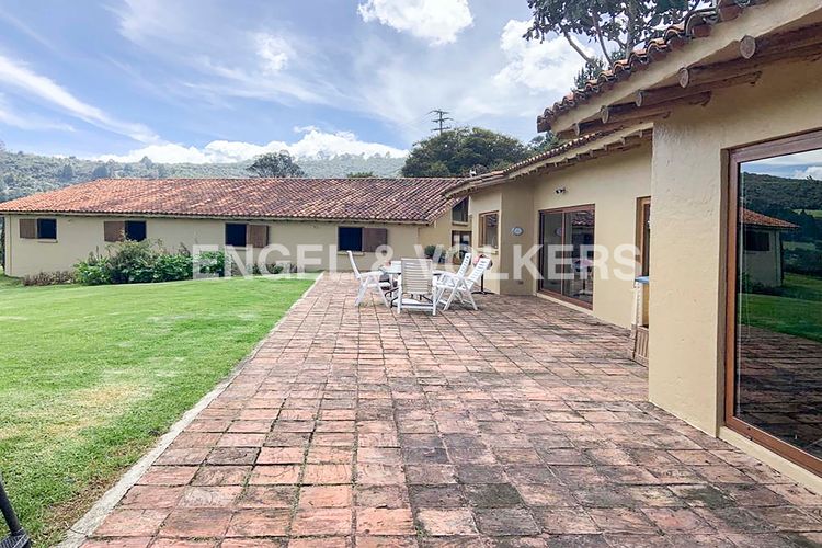 Finca en venta en Altos De Yerbabuena, Sopó, 371 m² · foto 11 de 14