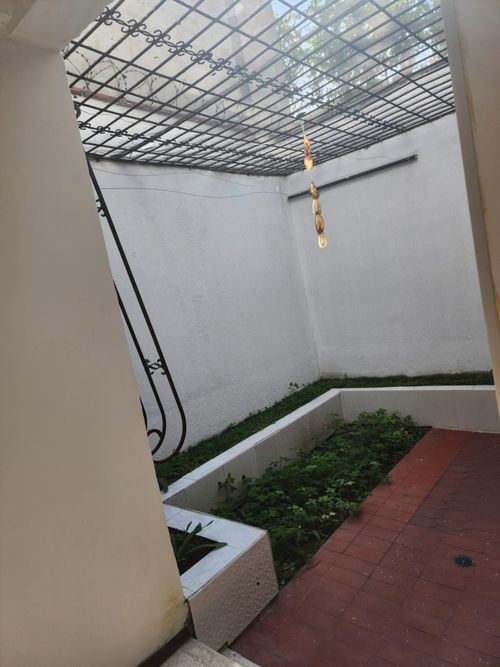 Casa de 5 alcobas en venta en El Gran Limonar, Cali, 206 m² · foto 9 de 17