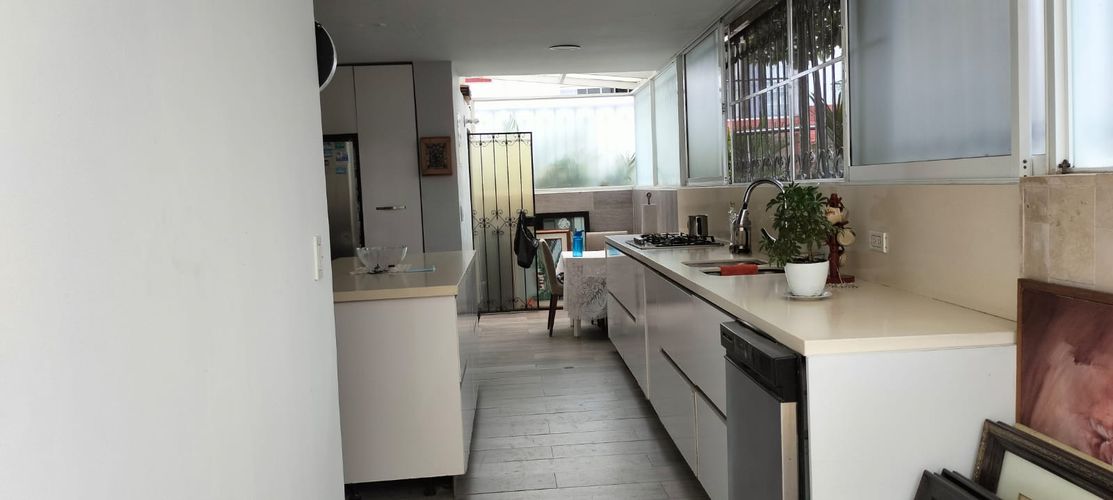 Casa de 4 alcobas en venta en Ciudad Jardin, Cali, 260 m² · foto 13 de 19