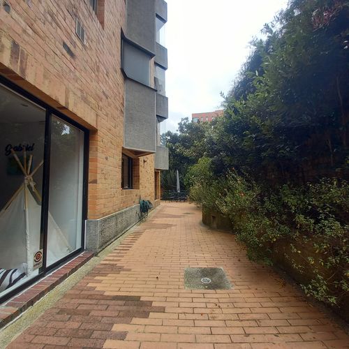 Apartamento en venta en Los Rosales, Bogotá · foto 7 de 24