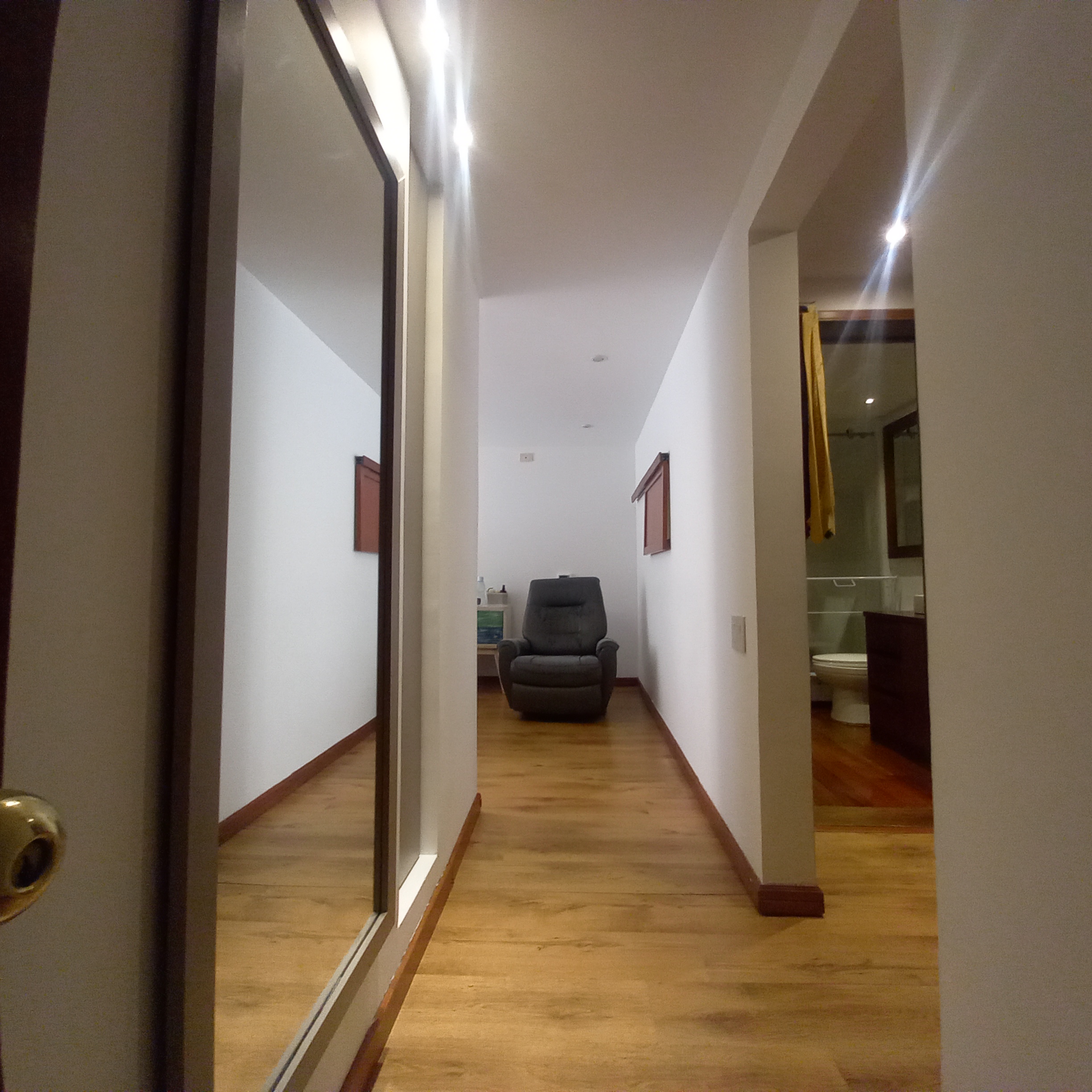 Apartamento en venta en Los Rosales, Bogotá · foto 17 de 24