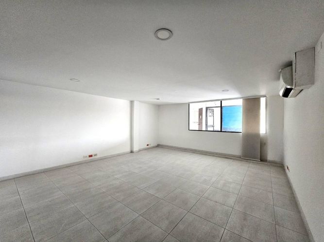 Bodega en arriendo en Juanchito, Candelaria, 380 m² · foto 14 de 24
