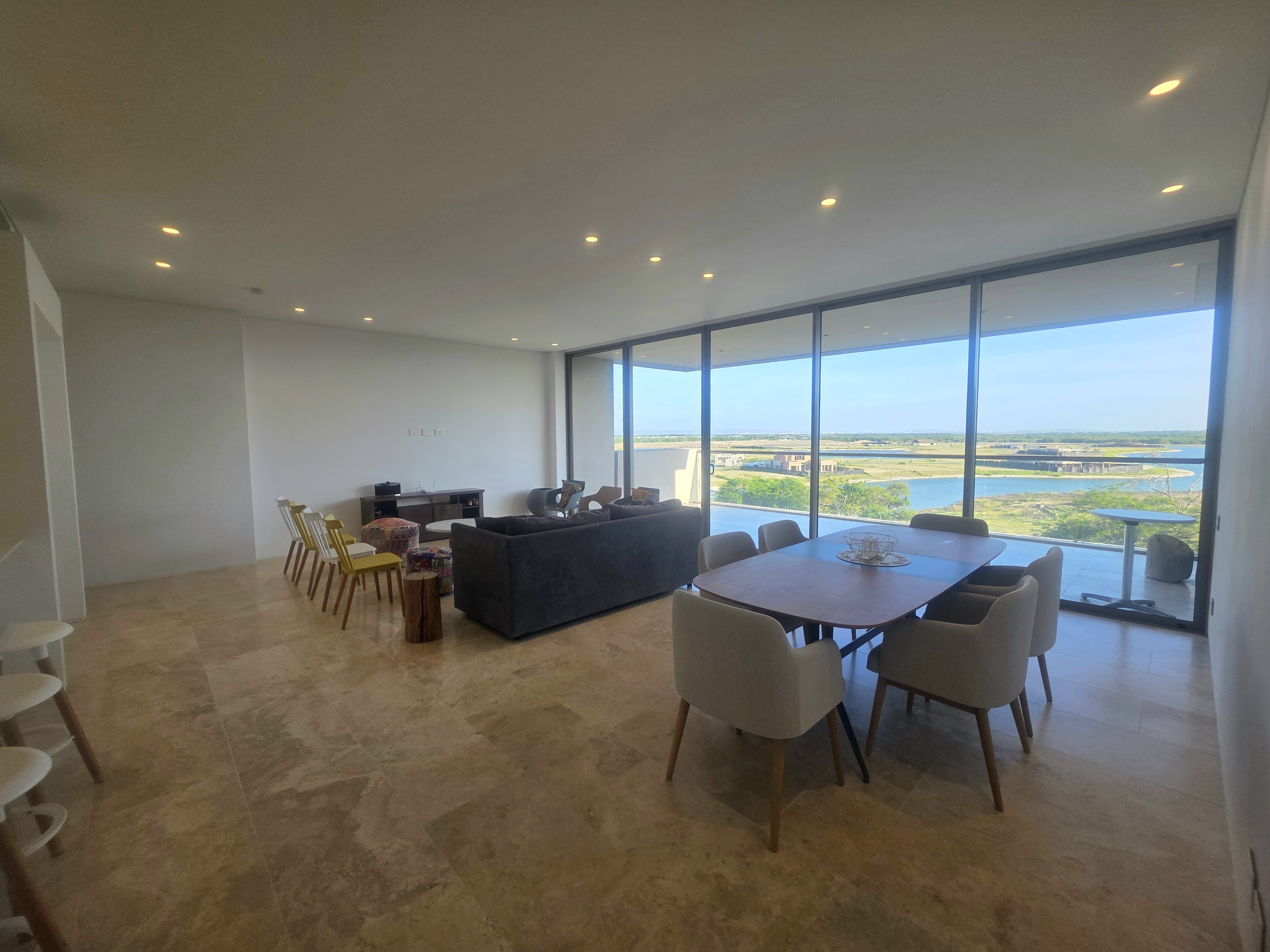 Apartamento en venta en Serena Del Mar, Cartagena · foto 2 de 24
