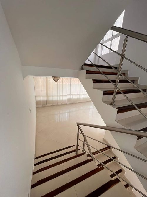 Apartamento de 3 alcobas en venta en Cabecera Del Llano, Bucaramanga, 303 m² · foto 6 de 13