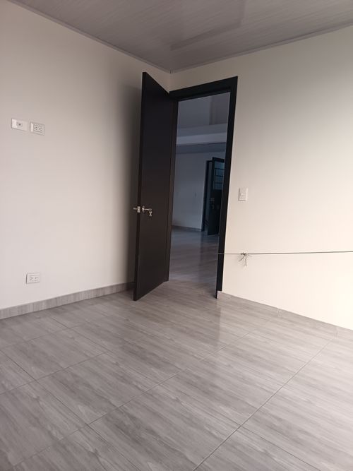 Apartamento de 3 alcobas en venta en Super Manzana 14, Bogotá, 68 m² · foto 5 de 11