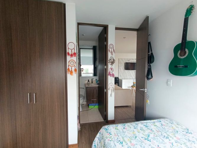 Apartamento de 2 alcobas en arriendo en El Poblado, Medellín, 98 m² · foto 15 de 19
