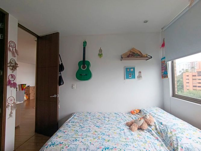 Apartamento de 2 alcobas en arriendo en El Poblado, Medellín, 98 m² · foto 12 de 19