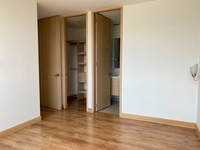 Apartamento de 2 alcobas en arriendo en El Poblado, Medellín, 80 m² · foto 12 de 16