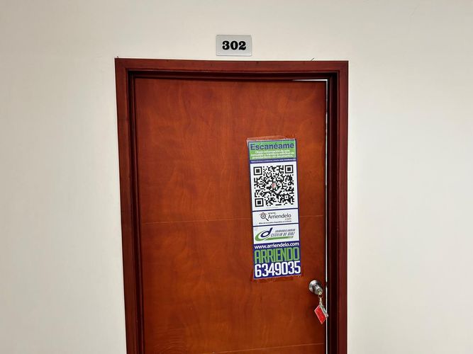 Oficina en arriendo en Centro, Bucaramanga, 20 m² · foto 2 de 4