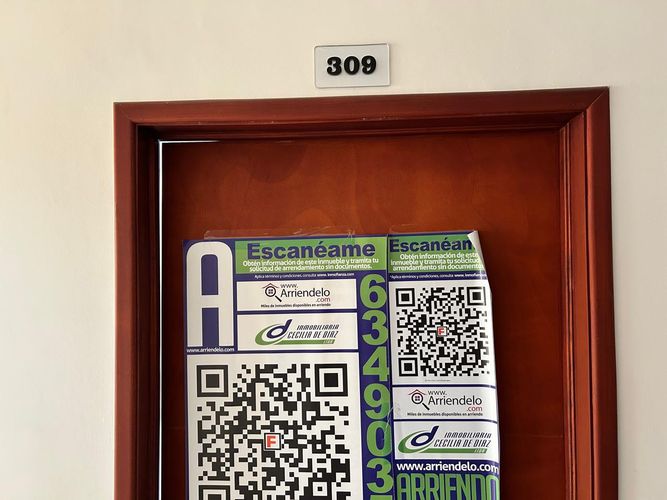 Oficina en arriendo en Centro, Bucaramanga, 28 m² · foto 2 de 4