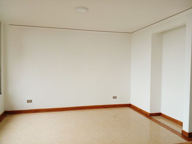 Apartamento de 3 alcobas en venta en El Poblado, Medellín, 150 m² · foto 9 de 19