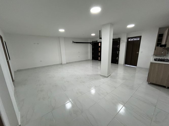 Casa de 3 alcobas en venta en El Carmen De Viboral, El Carmen de Viboral, 89 m² · foto 2 de 19