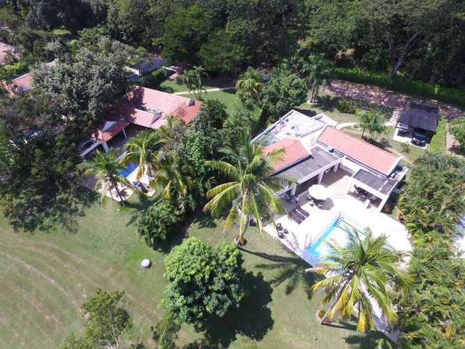 Casa de 4 alcobas en venta en Girardot, 310 m² · foto 4 de 23