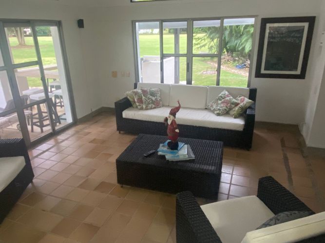 Casa de 4 alcobas en venta en Girardot, 310 m² · foto 15 de 23