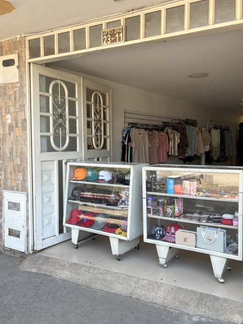 Casa de 8 alcobas en venta en Las Acacias, Cali, 280 m² · foto 13 de 24