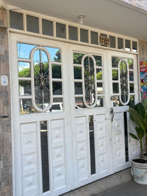 Casa de 8 alcobas en venta en Las Acacias, Cali, 280 m² · foto 15 de 24