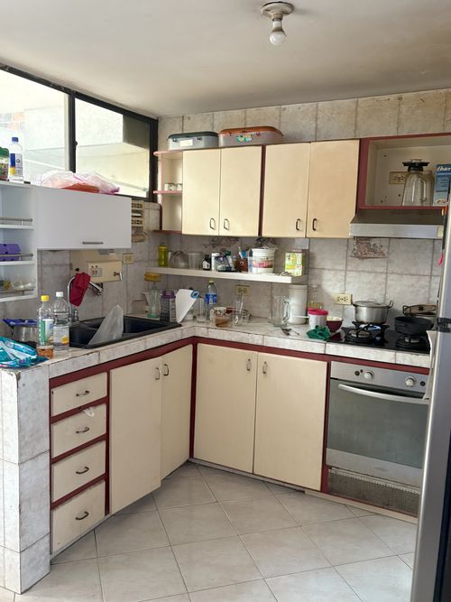 Casa de 8 alcobas en venta en Las Acacias, Cali, 280 m² · foto 19 de 24