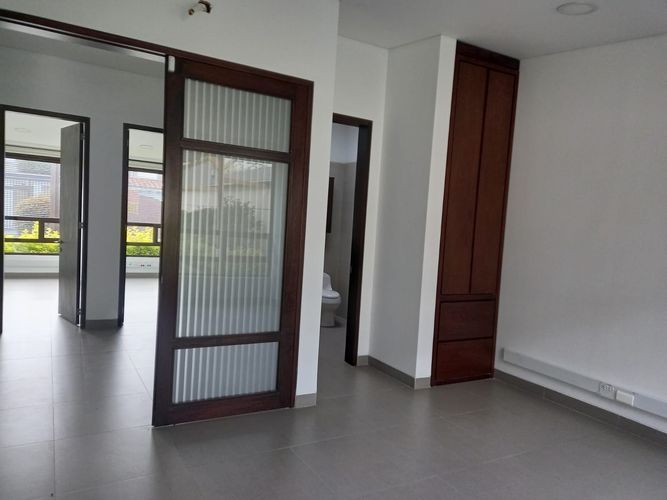 Casa de 4 alcobas en venta en Cr. Atabanza, Bogotá, 420 m² · foto 8 de 20