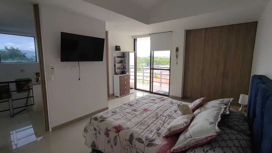 Apartamento de 3 alcobas en venta en Las Varas, Ricaurte, 128 m² · foto 12 de 20