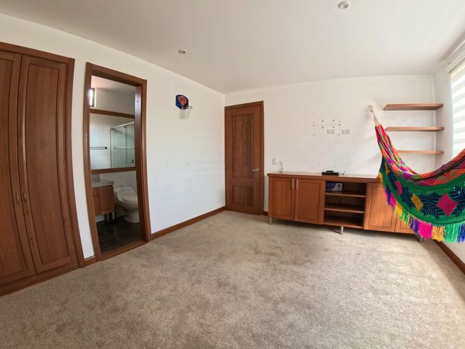 Casa de 4 alcobas en venta en Laura Vicuña, Chía, 330 m² · foto 15 de 20