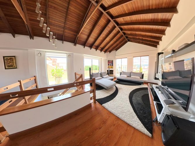 Casa de 4 alcobas en venta en Laura Vicuña, Chía, 330 m² · foto 17 de 20