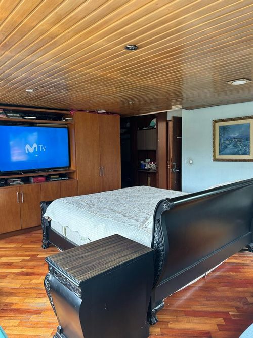 Casa de 5 alcobas en venta en Niza, Bogotá, 570 m² · foto 9 de 20