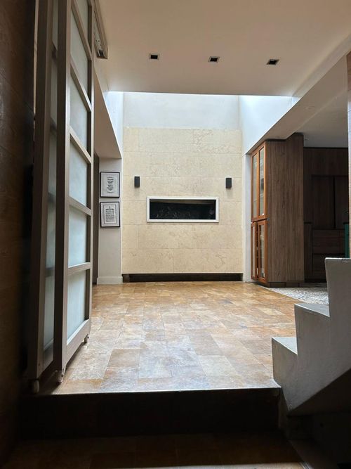 Casa de 5 alcobas en venta en Niza, Bogotá, 570 m² · foto 17 de 20