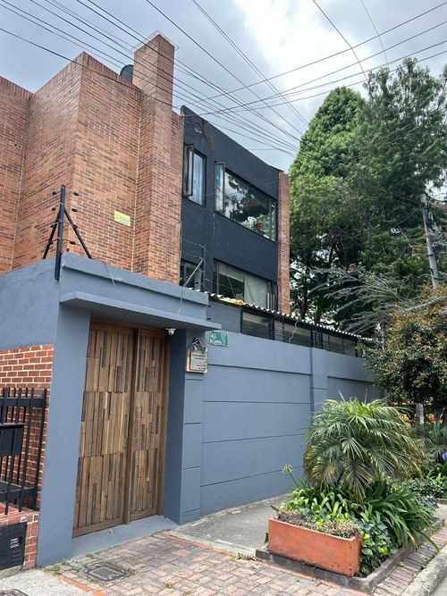 Casa de 5 alcobas en venta en Niza, Bogotá, 570 m² · foto 19 de 20