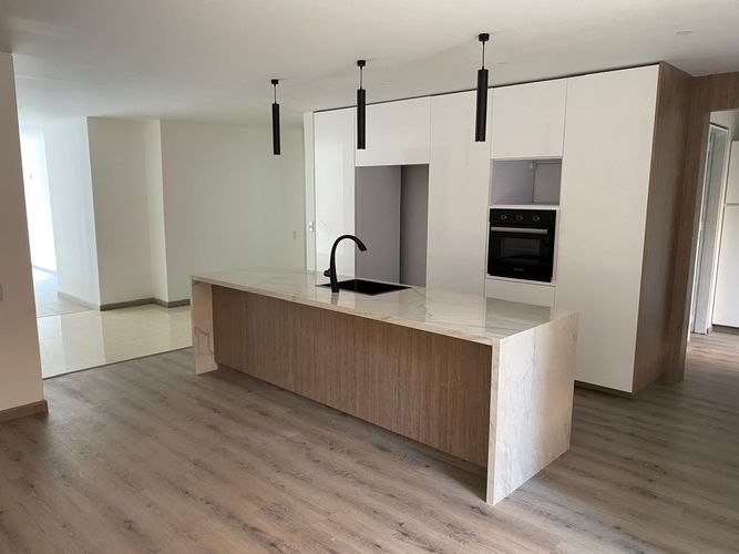 Apartamento de 3 alcobas en venta en Chico, Bogotá, 210 m² · foto 5 de 20