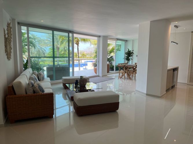 Apartamento de 3 alcobas en arriendo en Punta Canoa, Cartagena, 179 m² · foto 3 de 24
