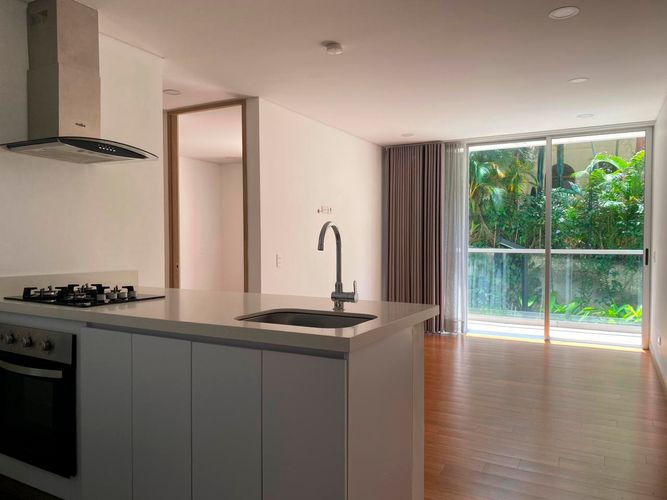 Apartamento en venta en El Poblado, Medellín · foto 6 de 15