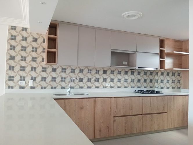 Apartamento de 3 alcobas en arriendo en Laureles, Medellín, 140 m² · foto 5 de 22