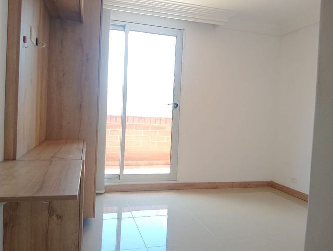 Apartamento de 3 alcobas en arriendo en Laureles, Medellín, 140 m² · foto 14 de 22
