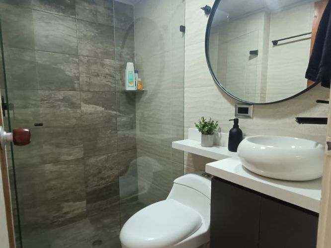 Apartamento de 3 alcobas en venta en El Poblado, Medellín, 95 m² · foto 14 de 15