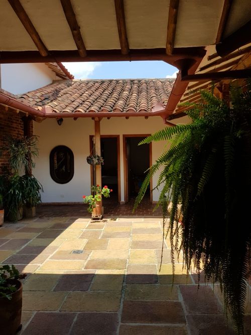 Casa de 5 alcobas en venta en Anillo Vial, Floridablanca, 523 m² · foto 3 de 21