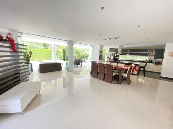 Casa de 4 alcobas en venta en Casco Antiguo - Floridablanca, Floridablanca, 438 m² · foto 7 de 20