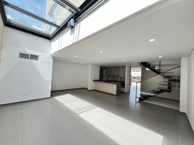 Casa de 3 alcobas en venta en Llano Grande, Rionegro, 170 m² · foto 3 de 23