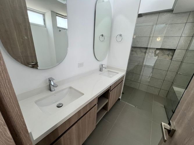 Casa de 3 alcobas en venta en Llano Grande, Rionegro, 170 m² · foto 21 de 23