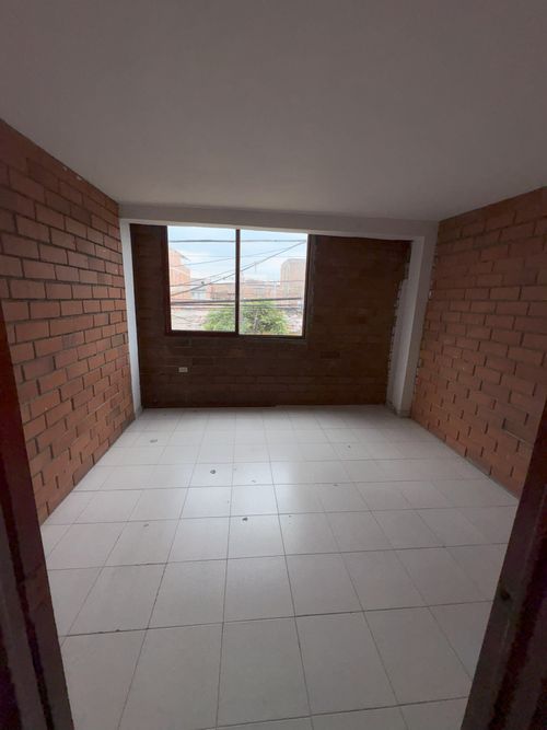 Casa de 8 alcobas en venta en Santa Elena, Cali, 152 m² · foto 16 de 24