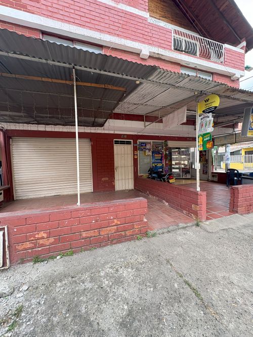 Casa de 8 alcobas en venta en Santa Elena, Cali, 152 m² · foto 23 de 24