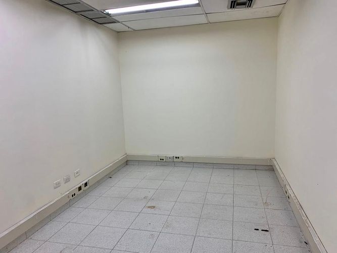 Casa de 18 alcobas en venta en El Prado, Barranquilla, 616 m² · foto 22 de 24