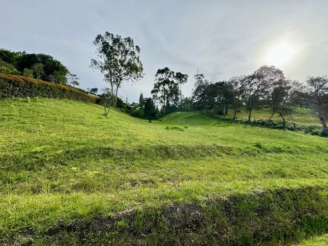 Lote en venta en Santa Ana, Rionegro, 3300 m² · foto 3 de 4