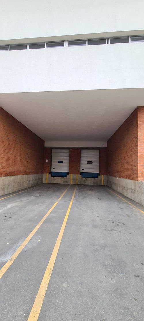 Bodega en arriendo en Zona Industrial, Yumbo, 2173 m² · foto 2 de 24