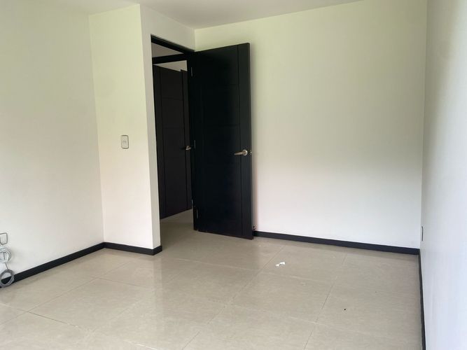 Apartamento de 3 alcobas en arriendo en Vegas De La Doctora, Sabaneta, 125 m² · foto 13 de 20