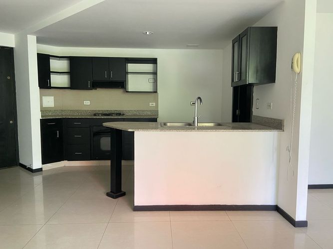 Apartamento de 3 alcobas en arriendo en Vegas De La Doctora, Sabaneta, 125 m² · foto 7 de 20