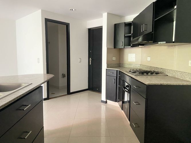 Apartamento de 3 alcobas en arriendo en Vegas De La Doctora, Sabaneta, 125 m² · foto 4 de 20